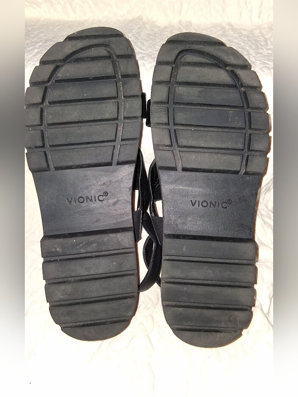 Vionic Black Leather Slingback Cross-Strap Sandals - Picture 4 of 5